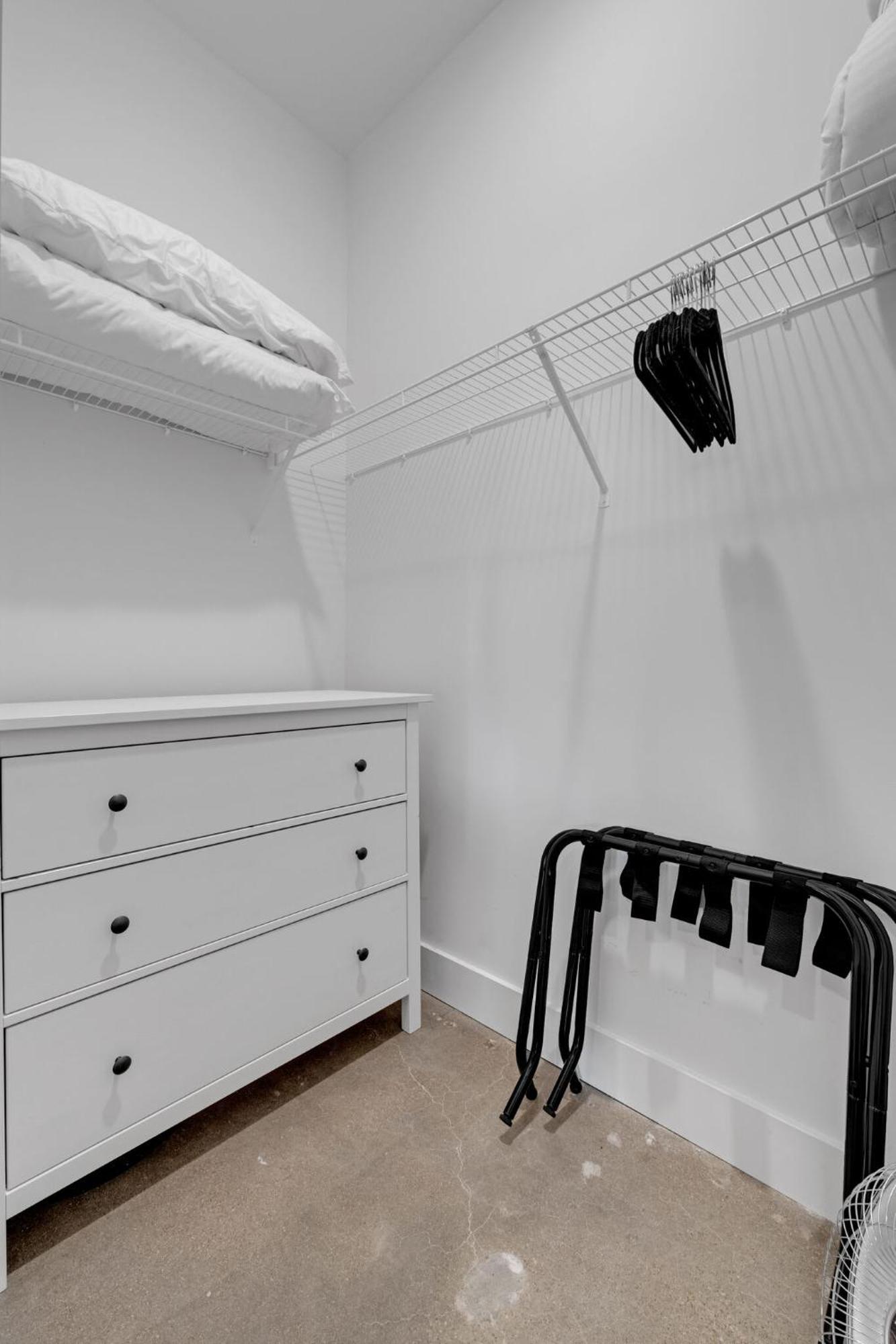 New Studio Sleeps 4 - 7 Mins To Dwtn ナッシュビル エクステリア 写真